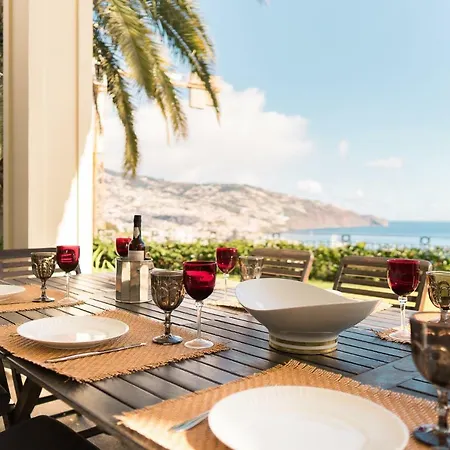 Luxury Ocean View In Villa *